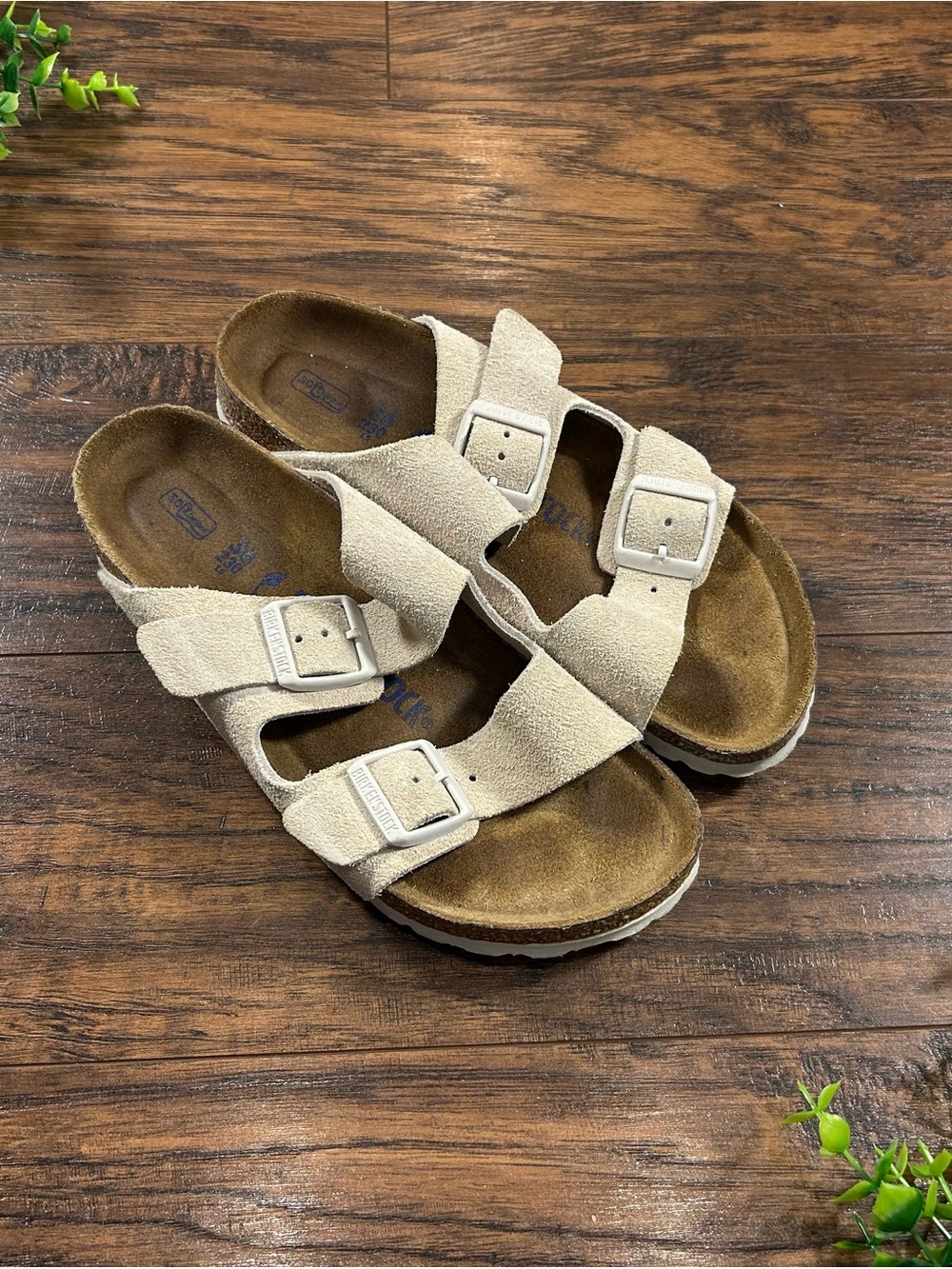 BIRKENSTOCK Arizona Antique White Suede Leather Soft Footbed Sandals 36 US 5